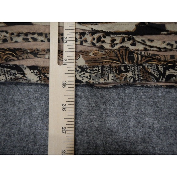 Liz Claiborne Blouse Top Women's Plus Size 2X Beige Leopard Print Button Up - Picture 7 of 7